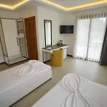 Mons Casa Boutique