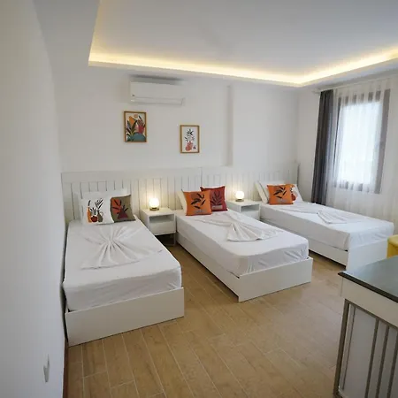 Mons Casa Boutique Otel *