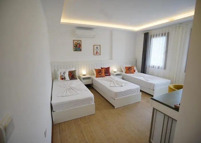 Mons Casa Boutique Hotel *
