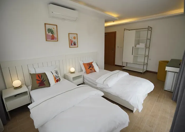 Mons Casa Boutique